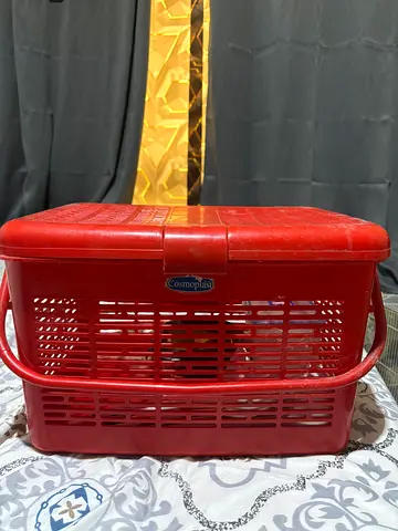 picnic basket