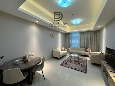 للبيع | شقة غرفة وصالة في أبراج غلفا – Tower B إطلالة مفتوحة على شارع الشيخ خليفة | طابق مرتفع ✨ تفاصيل الشقة: 🛏️ غرفة نوم 🛋️ صالة 🛁 حمامين 🍽️ مطبخ مغلق 🌅 بلكونة 🚗 موقف خاص للسيارة 📐 المساحة: 1,142 قد