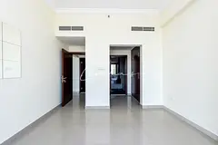 Mid Floor I Vacant Now I Amazing location