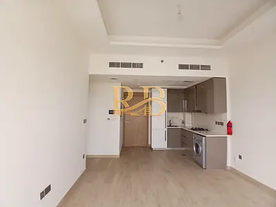 شقة بغرفة نوم واحدة | عزيزي ريفييرا 10 | إطلالة على الطريق | غير مفروشة