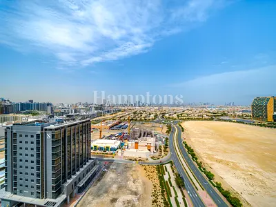 Cozy 1 BR I Sunny I Fully Furnished IAvailable now