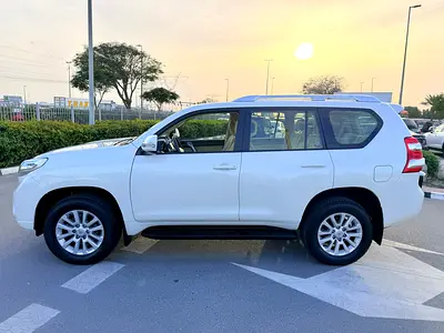 Toyota Prado GXR 2016 - GCC Specs - Reliable and Ready for Adventure