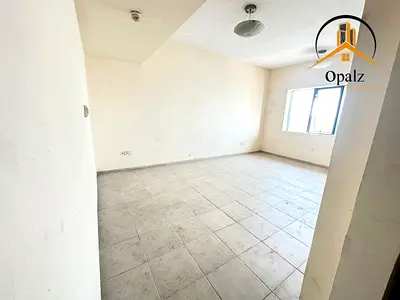 ✨ Chiller Free 2BHK | Balcony | 2 Bath | Near Metro | Hot Deal 🔥