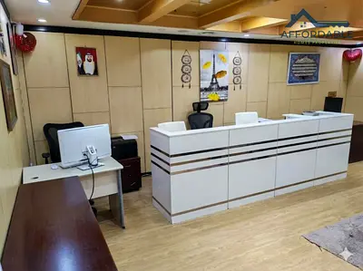 400 Sq Ft Premium Office Space in Business Center, Fully Furnished