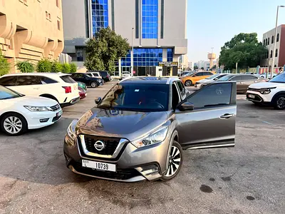 2017 Nissan Kicks | Clean | Lady Owner