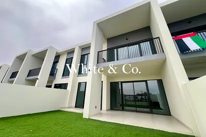 SINGLE ROW | LANDSCAPED | AVAILABLE NOW