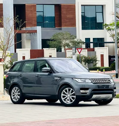 2016 LAND ROVER RANGE ROVER SPORT HSE SUPERCHARGED GCC SPECS IN EXCELLENT CONDITION