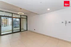 Spacious Bedroom With 1 Balcony In Hall | Vacant