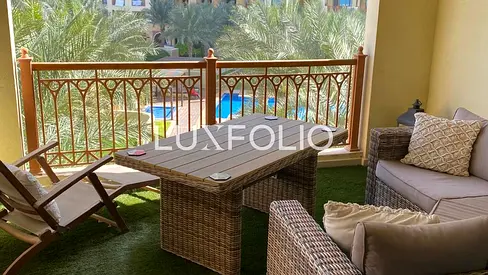 Sea views | Upgraded | Vacant
