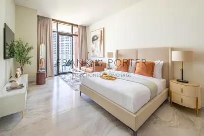 Chic Studio with Partial Burj Views in Business Bay | Ideal for Mid- Term, Monthly & Weekley Stays | All Bills Inclusive