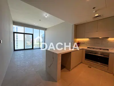 Community View | High Floor | Vacant | Maids