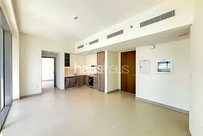 Unfurnished | High Floor | Best Amenities