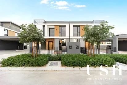 Genuine Resale | Luxury - Semi detached Villa