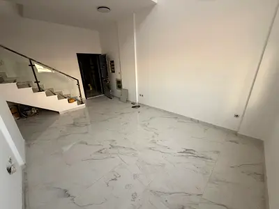 فرصه  ممتازه للاعائلات  3غرف وصاله دوبلكساول ساكن للايجار السنوي بالمويهات عجمان  بسعر ممتاز