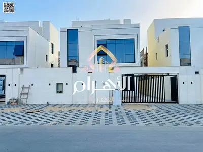فيلا بروف للبيع شامله رسوم التسجيل والتمليك وقريبه من الخدمات تملك حر لجميع الجنسيات
