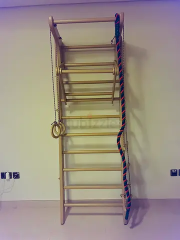 Wooden wall bar, high quality, bought from admiral sport for all shop