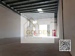 warehouse offering 23 kW power and 1,400 sq ft of highly functional space.