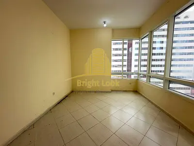 Prime Living | Spacious Apartment with Parking in Hamdan Street