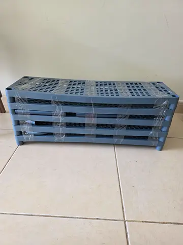 Set of 5 Stackable Plastic Storage Crates (good condition)