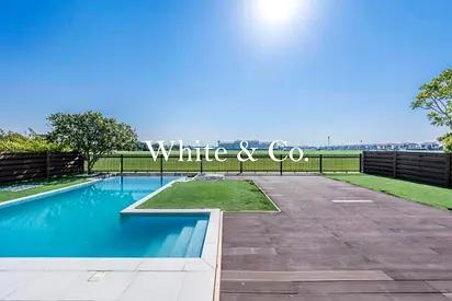 5 bed |Equestrian Living |Community Expert