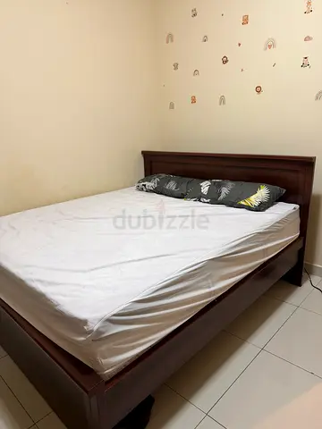 Sharing bed space available for bachelor’s