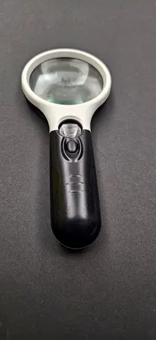 Magnifying Lens with LED lights