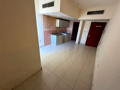 Balcony _ full lighting _ free maintenance _ central air conditioning _ excellent space _ competitive price in Rawda _ easy exit to Dubai and Sharjah