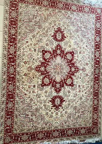 Authentic Persian Heriz carpet 210*150