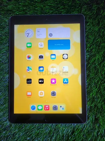 ipad 5th generation  32GB 
delivery  available