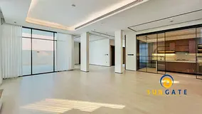 Furnished custom-built Villa , premium finishes