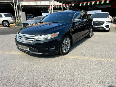 Ford Taurus Limited 2010 - Canadian Specs