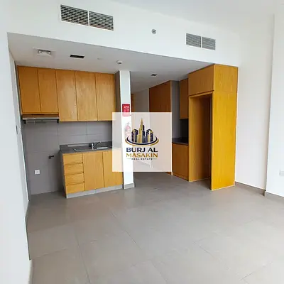 Spacious Layout Studio - Ready to Move in Prime Location