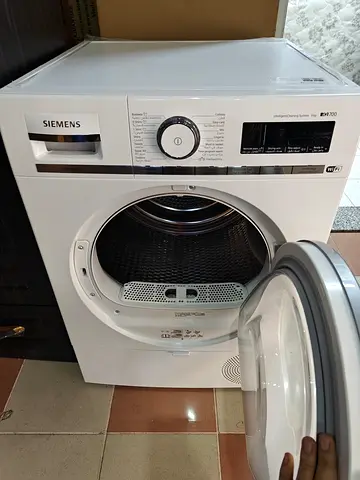 Siemens latest model iq700 9 kg dryer with WiFi model by hsvvd
