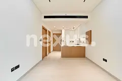 Stunning View | Ready to Move | Fitted Kitchen