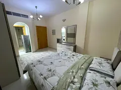 Studio apartment for rent in Al Rumaila, Corniche area. Separate kitchen. Rent: AED 2500 per month.