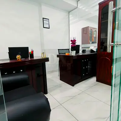 Ready-to-Move | Direct from Owner | Prime Location