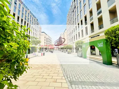 إطلالة على المسبح / شقة فاخرة بغرفة نوم واحدة / حمامين