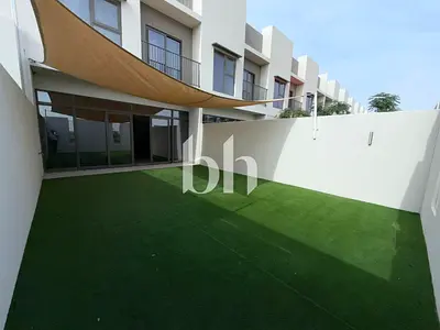 Corner Unit | Close to Park | Ready to Move in