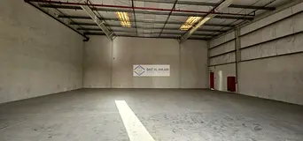 2939 SQFT WAREHOUSE IN EMIRATES INDUSTRIAL AVAILABLE FOR RENT !!