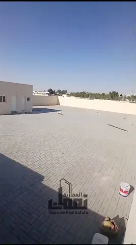 حوطة للايجار فى الصجعة الصناعية خلف مصنع الاسمنت بمساحة 8000قدم السعر 90000درهم