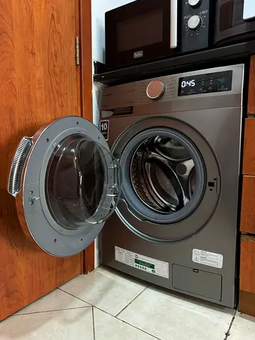 Panasonic Front Load Washer 7 kg NA-14MG1LAE