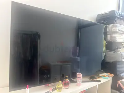 Large samsung LED LCD TV - Good working condition
