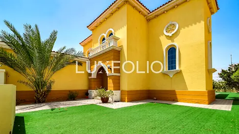 Best Price | Huge Plot | Vacant Now