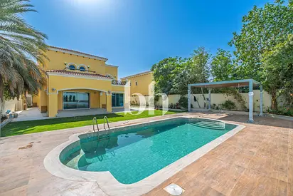 Fully Upgraded | Newly Renovated | Vacant