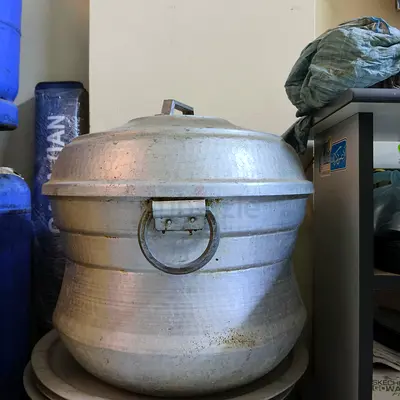 Idli maker ( steamer)