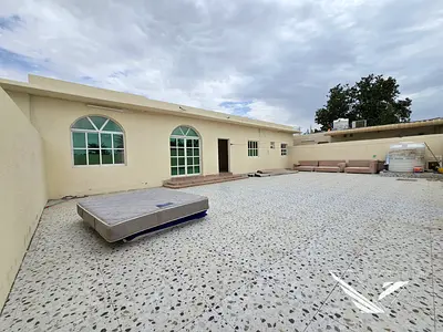 Big Size 5bhk villa All Room Atteachd Bathroom Near Park 85k