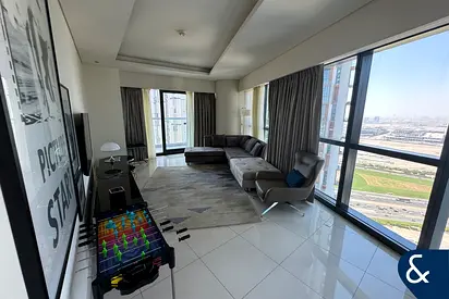 2 Bedrooms | Creek Views | Large Layout