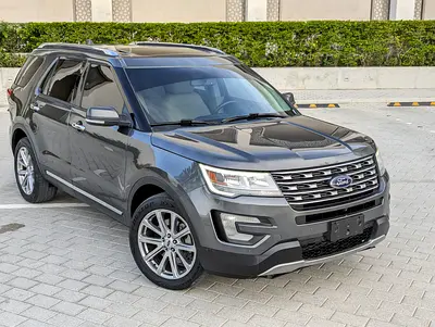 Ford Explorer Limited 2016 - GCC Specs 4WD FULL Option With Panoramic Roof Low KM Premium SUV