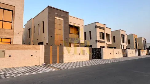 Villa for Sale in Al Yasmin – 5 Master Bedrooms