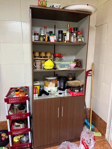 Kitchen Cabinet with Storage